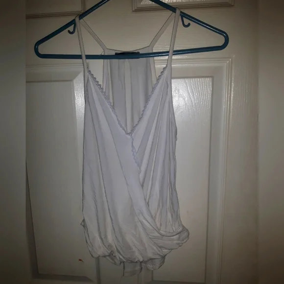 💌 5 for 15 - Small - White Shein Camisole Tank Top - Picture 1 of 6